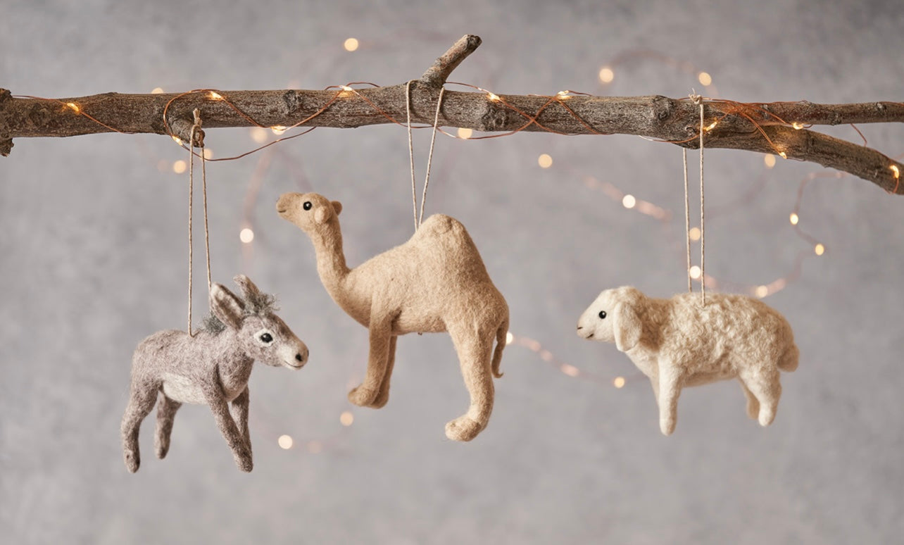 Camel ornament