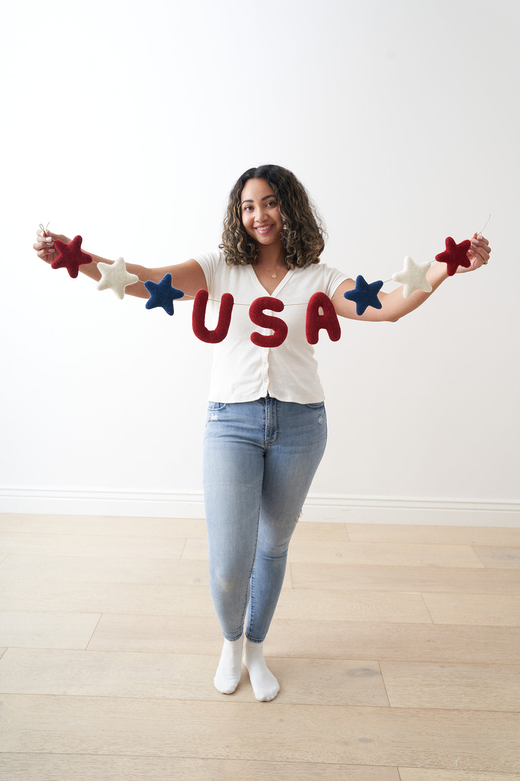 USA FELT GARLAND